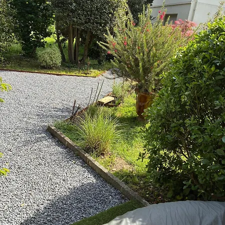Cabanon Historique Avec Jacuzzi Prive & Jardin - * Pau